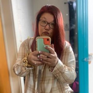 Meet your Posher, Victoria